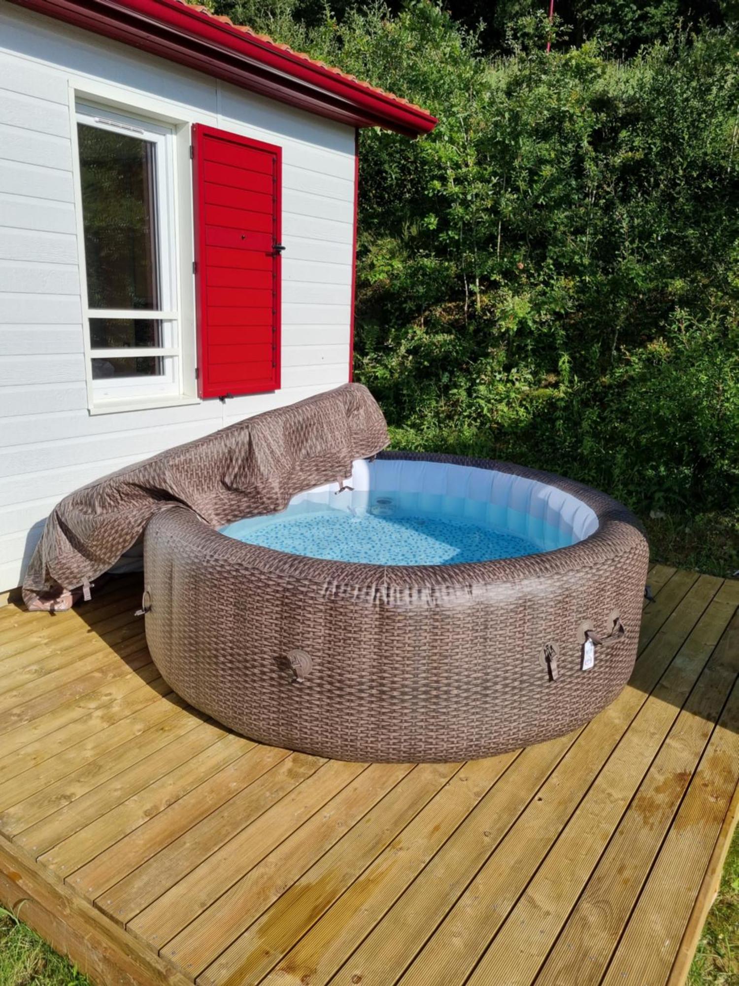 Campsite Etxetxoa, De 1 A 4 Personnes Avec Climatisation, Terrain Prive Et Piscine 3*