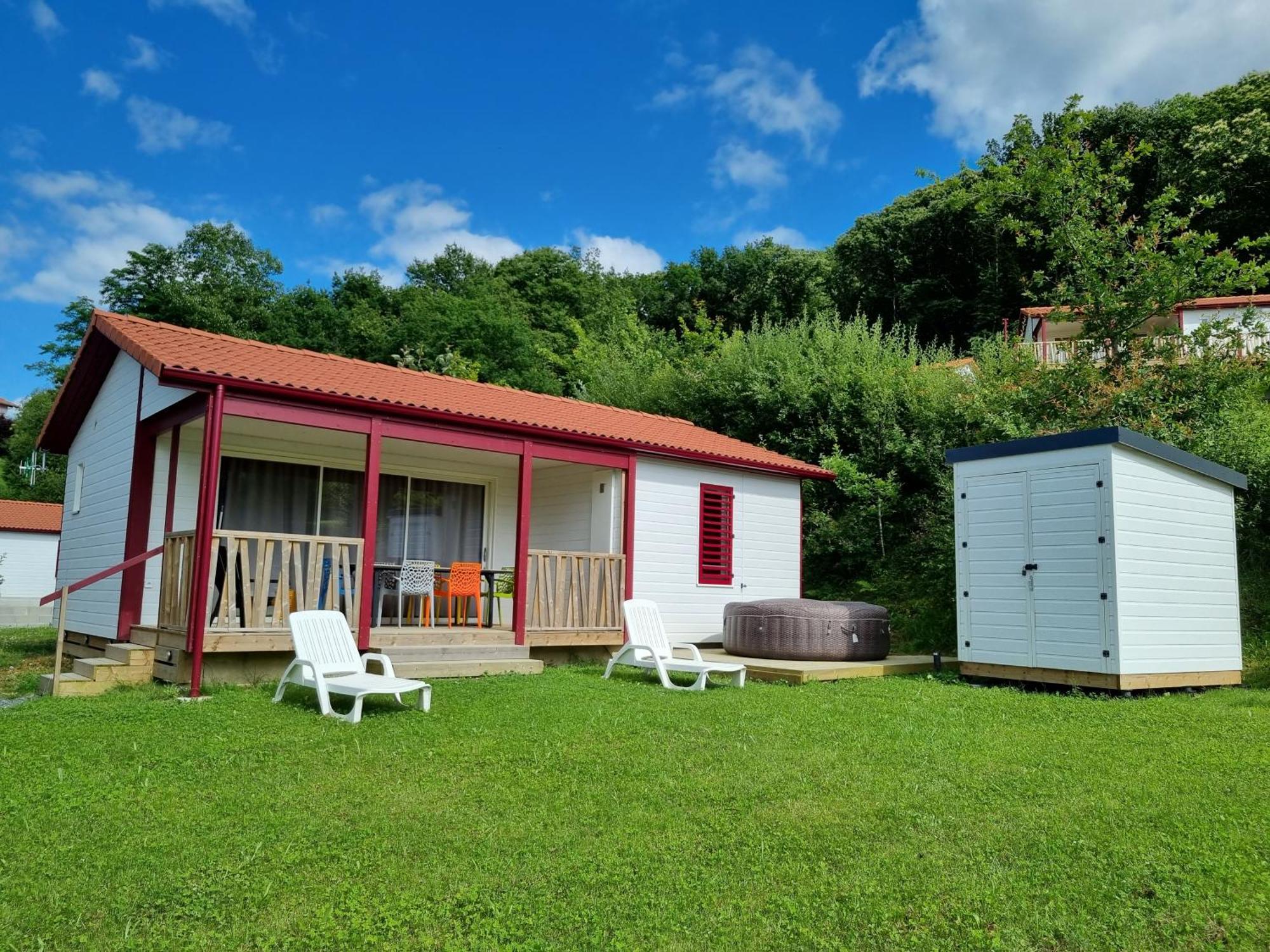 Campsite Etxetxoa, De 1 A 4 Personnes Avec Climatisation, Terrain Prive Et Piscine 3*